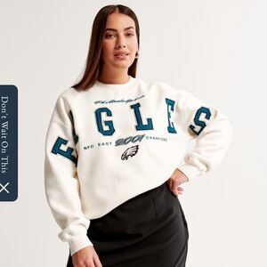 Philadelphia Eagles Graphic Crew Sweatshirt